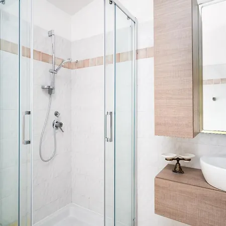 Apartment La Vela Gialla *