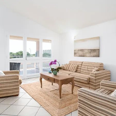 La Vela Gialla Apartment *