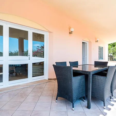 La Vela Gialla Apartment Cala Liberotto