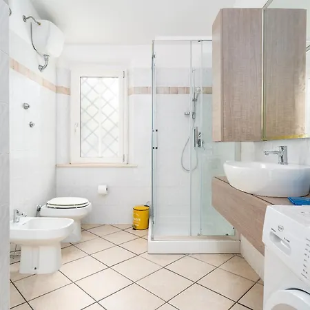 La Vela Gialla * קאלה ליברוטו